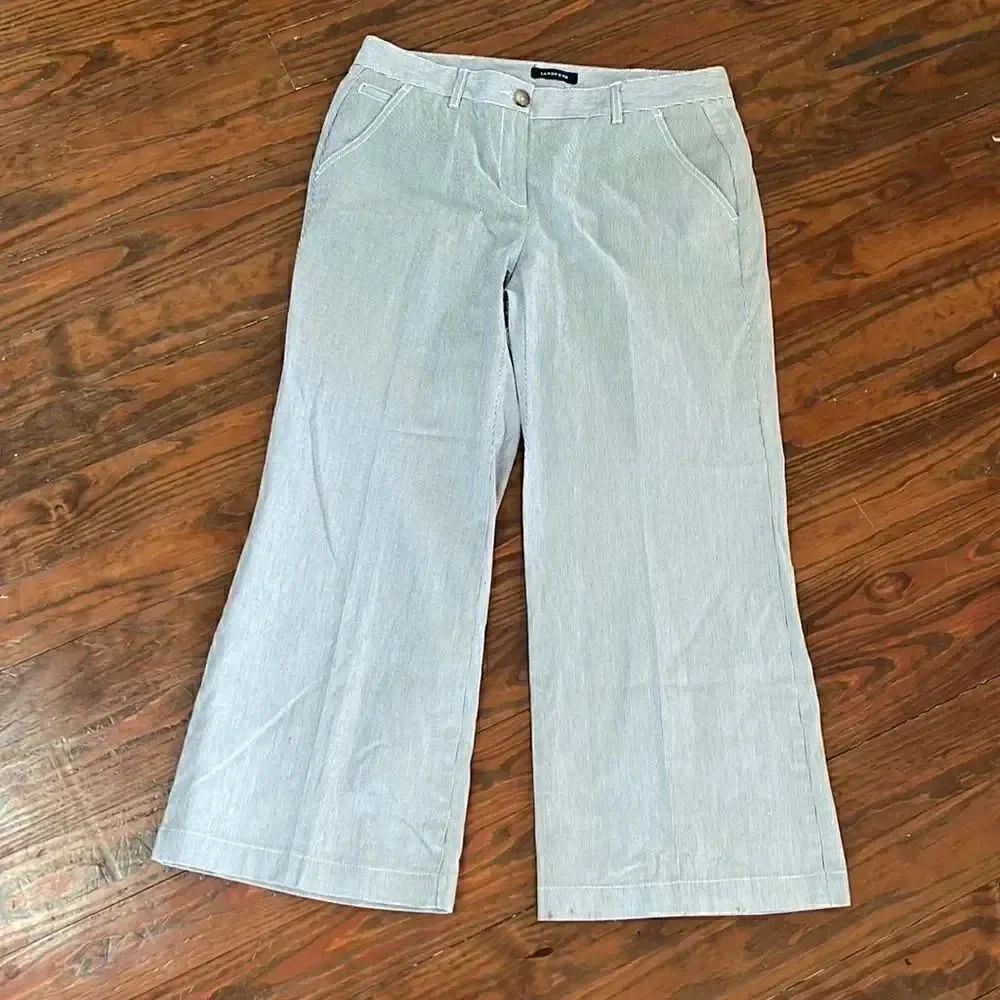 Lands End pinstripe Capri pants Size 6